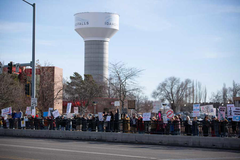 Protestors rally again against ICE in Idaho Falls — but this time get ...