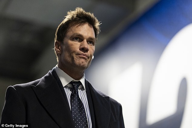 She is planning to invite Tom Brady and other critics of the decision to snub Belichick this year