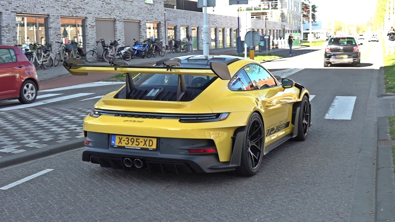 World-class supercars demonstrate impressive speed