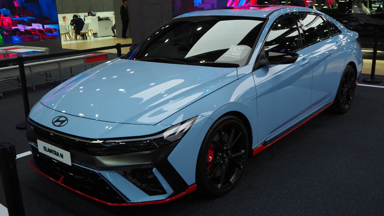 Hyundai recalls 17 new Elantra N, Elantra and Venue cars because loose ...