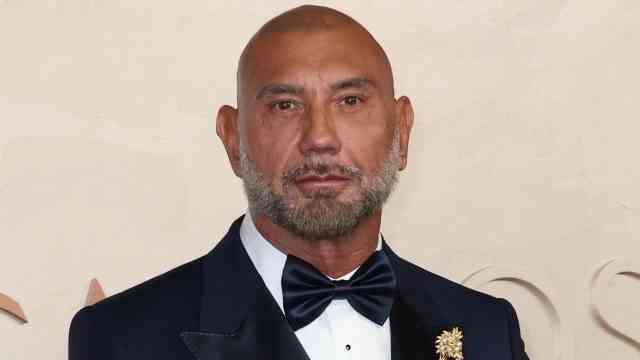 Dave Bautista reveals two habits behind massive weight loss<br>
