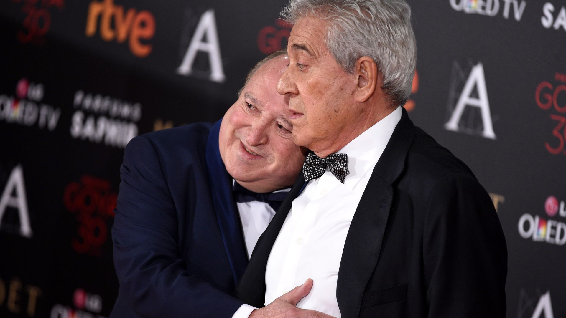 Andrés Pajares, roto de dolor tras perder a su inseparable Fernando Esteso:  "Hoy se ha muerto una parte de mí"