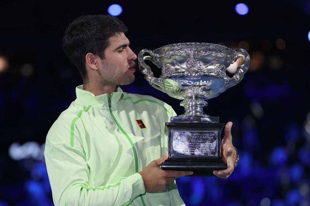 Alcaraz beats Djokovic to win Australian Open and seal career slam<br><br>
