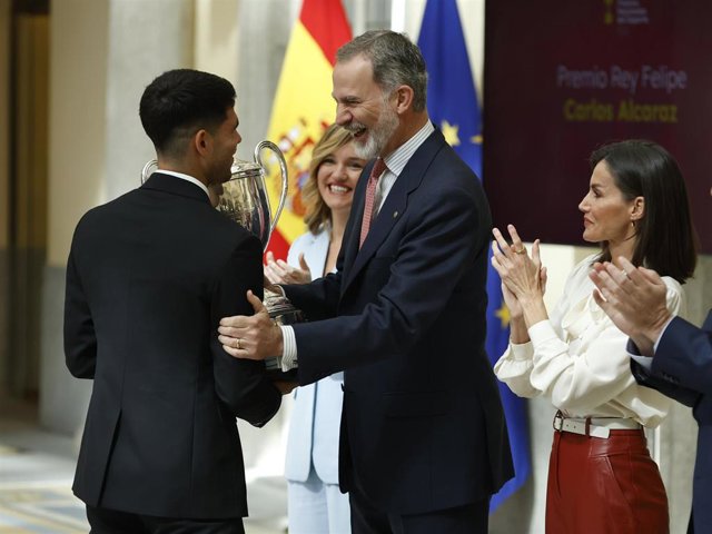 Casa Real felicita a Alcaraz por "seguir escribiendo la historia del deporte  español" en Australia