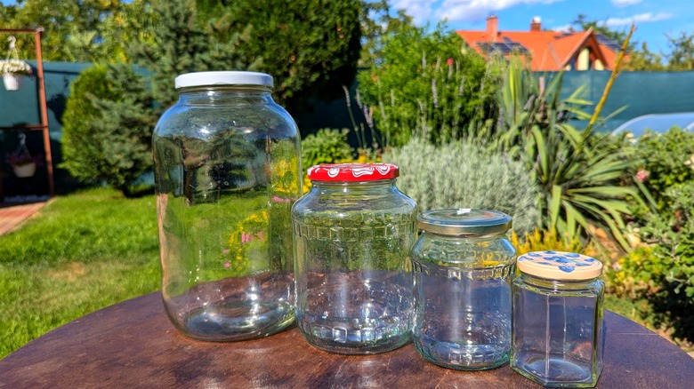 Repurpose an old glass jar into a simple bird feeder in minutes