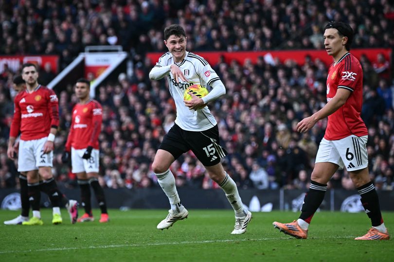 VAR decision to rule out Fulham goal vs Man United explained after ...