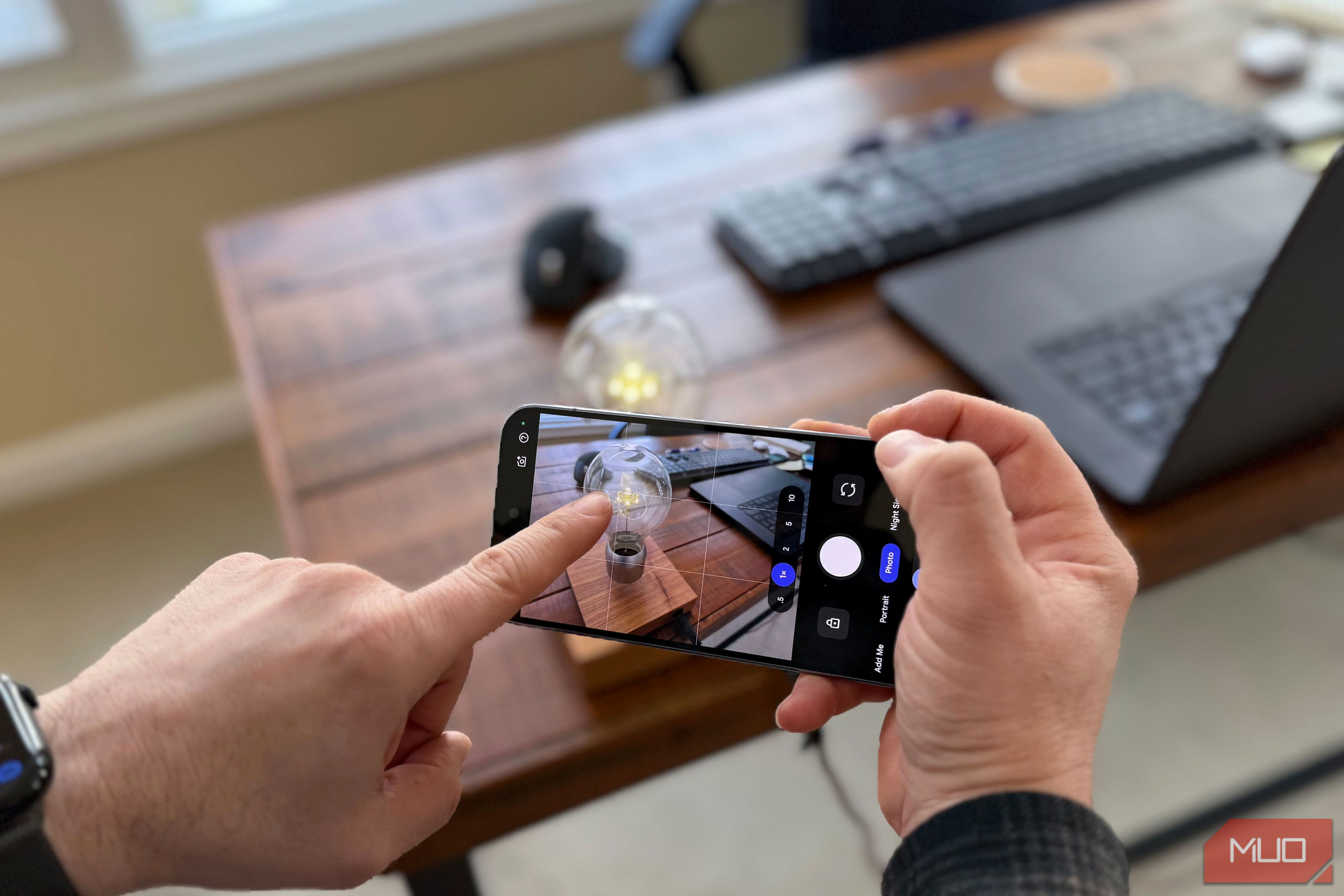 How to start taking better photos on your phone with this simple ...