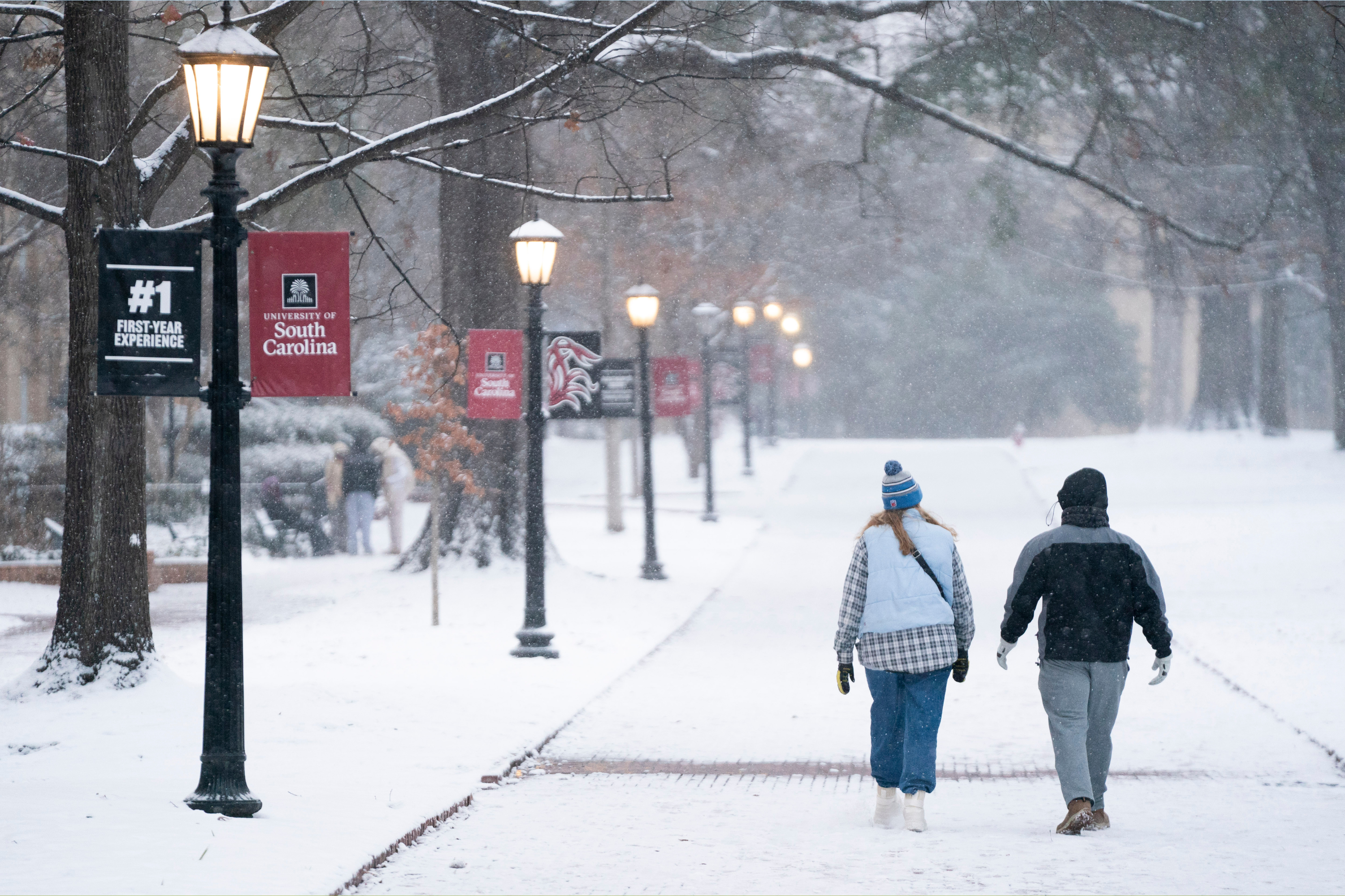 Winter storm warnings as 4 inches of snow to strike — 