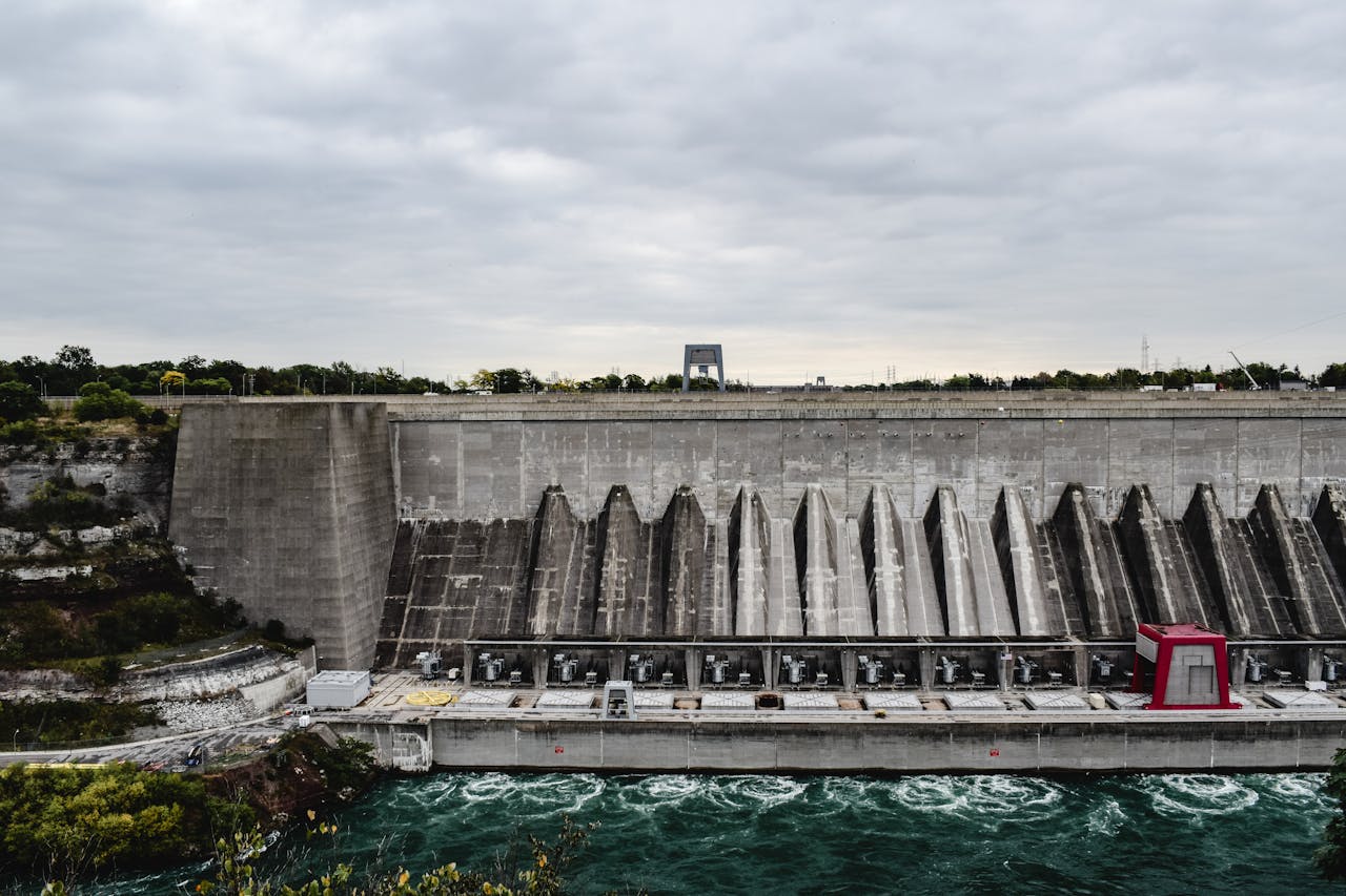 Canadian Hydro: The Silent Shield Against US Blackouts