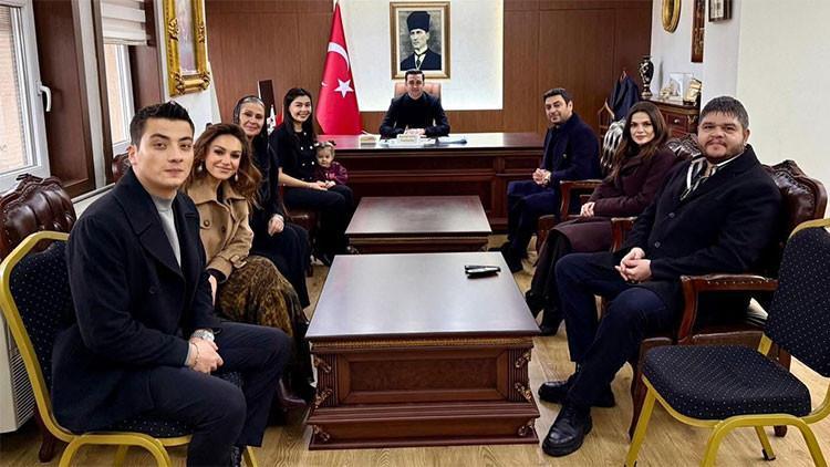 ‘Uzak Şehir’ dizisinin oyuncularından Midyat kaymakamına ziyaret