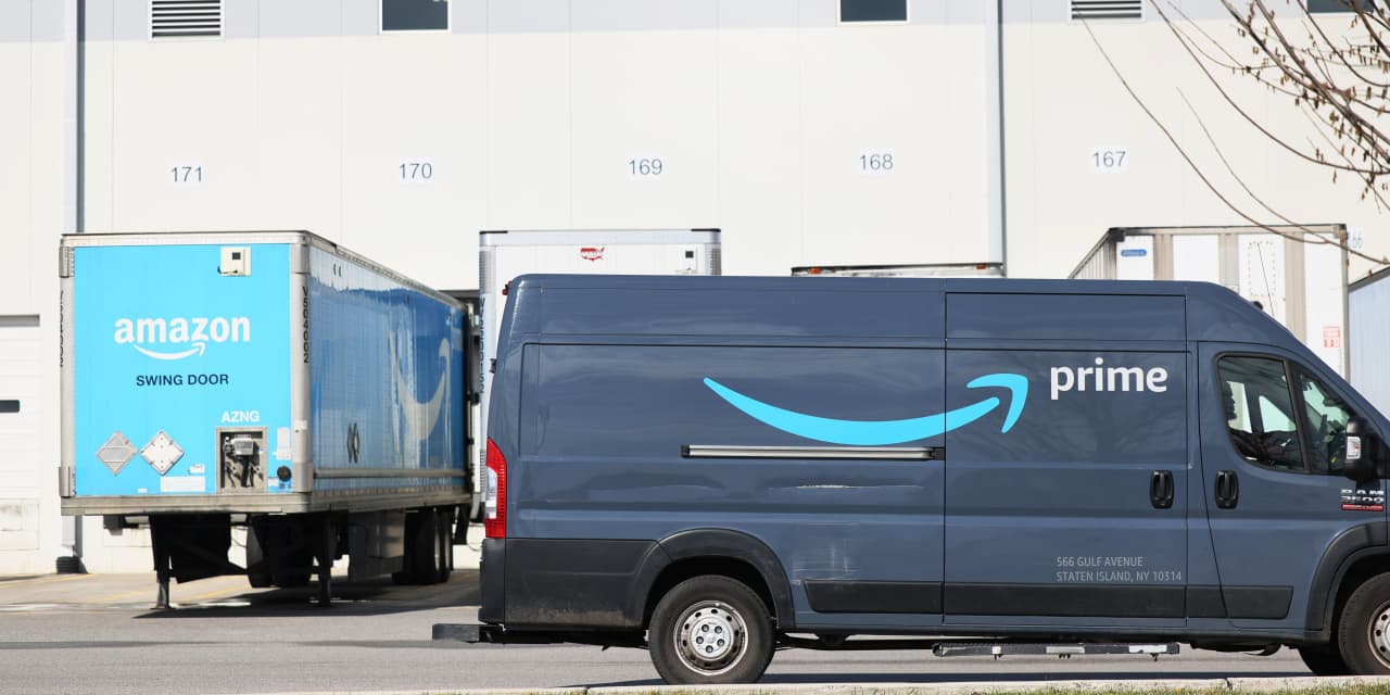 1 News Article Image Amazon и Pinterest сокращают рабочие места, но прибыльные показатели корпоративной Америки стремятся к рекордным значениям за последние 15 лет