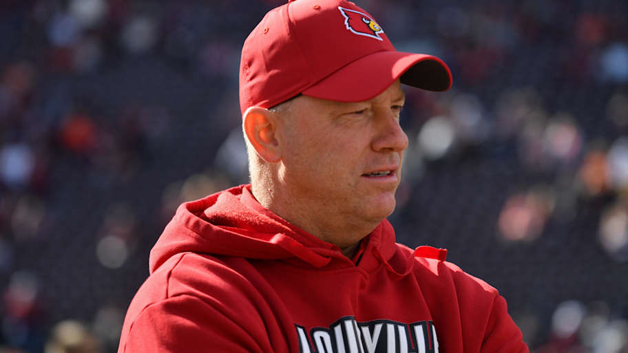 Louisville offers over 150 prospects during January contact period