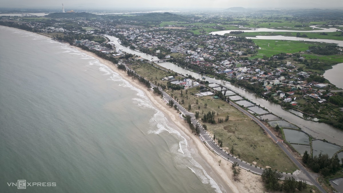 Quảng Ngãi làm phố đi bộ bên bờ biển Mỹ Khê