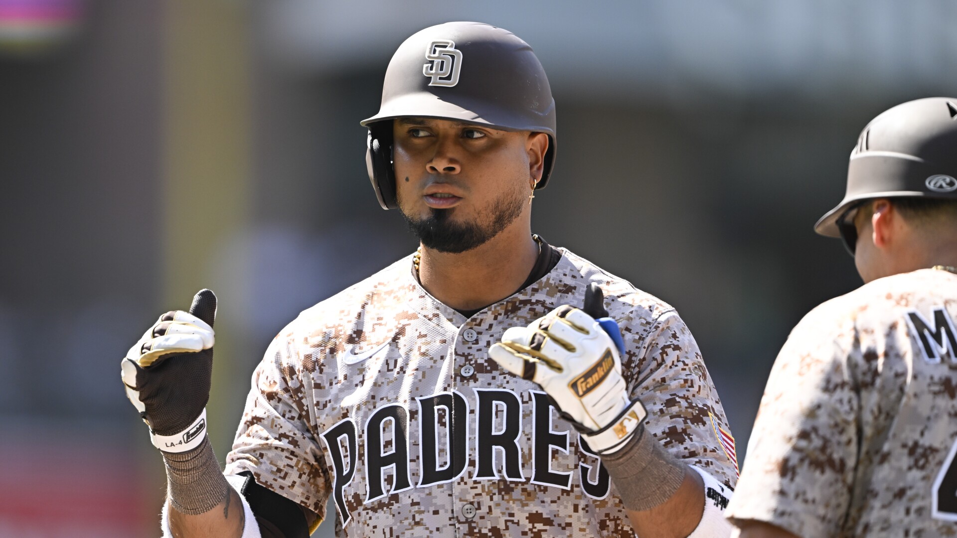 Luis Arraez, Giants reportedly agree on one-year, $12 million contract<br><br>