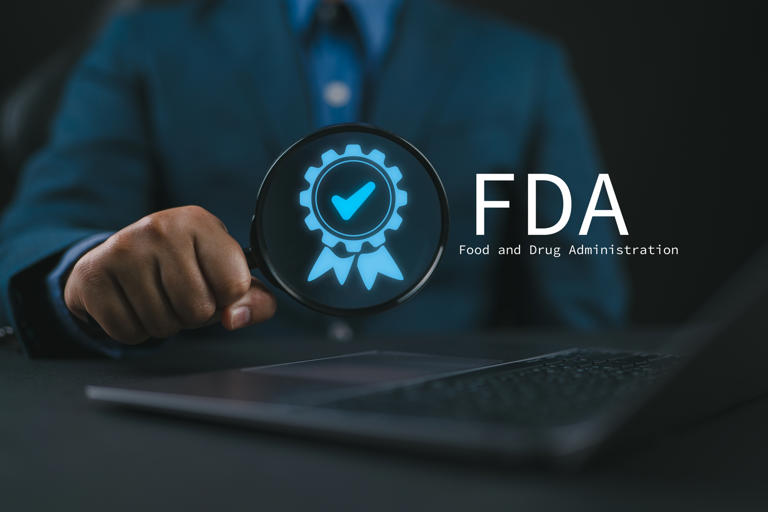 FDA opens fast-track program to speed US drug plant construction
