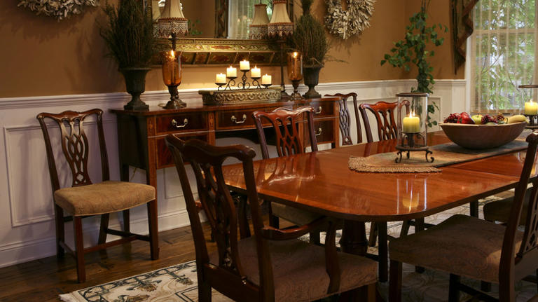 5 dated dining room trends designers are ready to put to bed in 2026