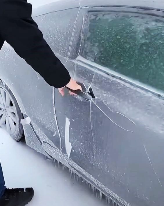Drive smarter: 40+ handy car hacks