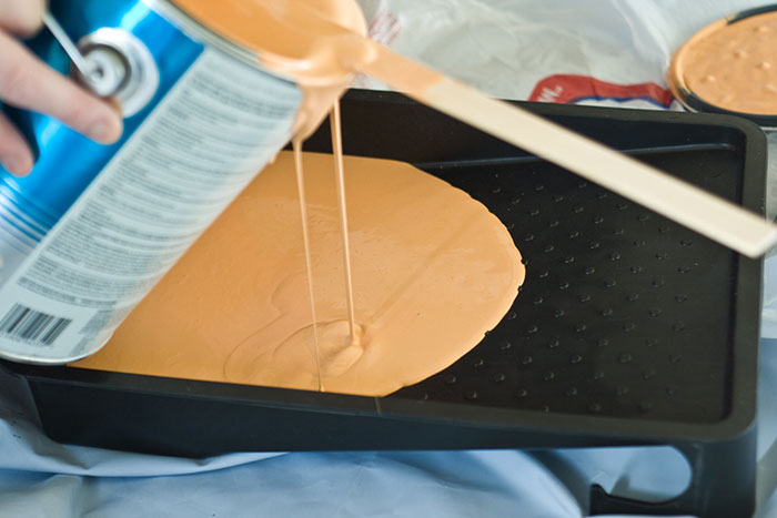 “No One Can Stop Me”: 38 People Confess To The Weirdest Things They Do Living Alone