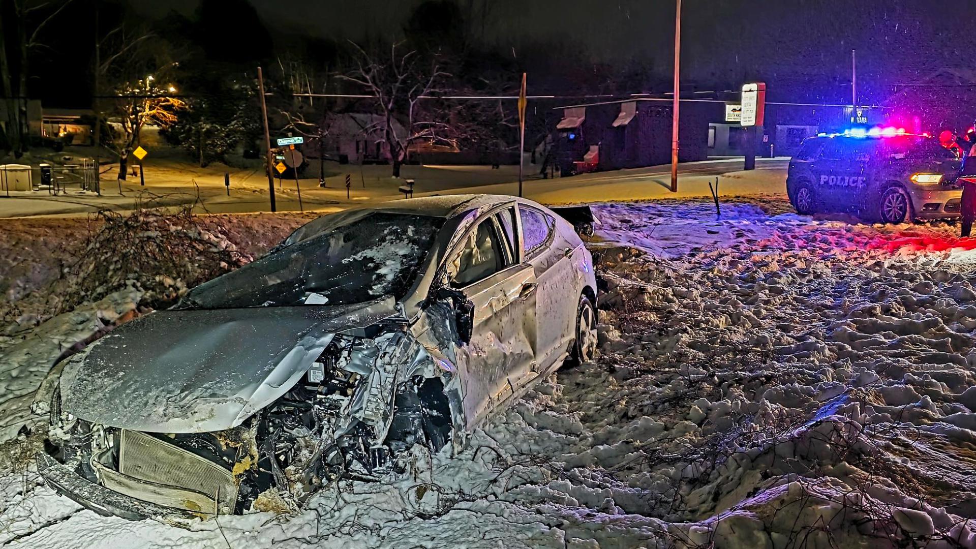 2 teens arrested for DUI after single-car rollover crash