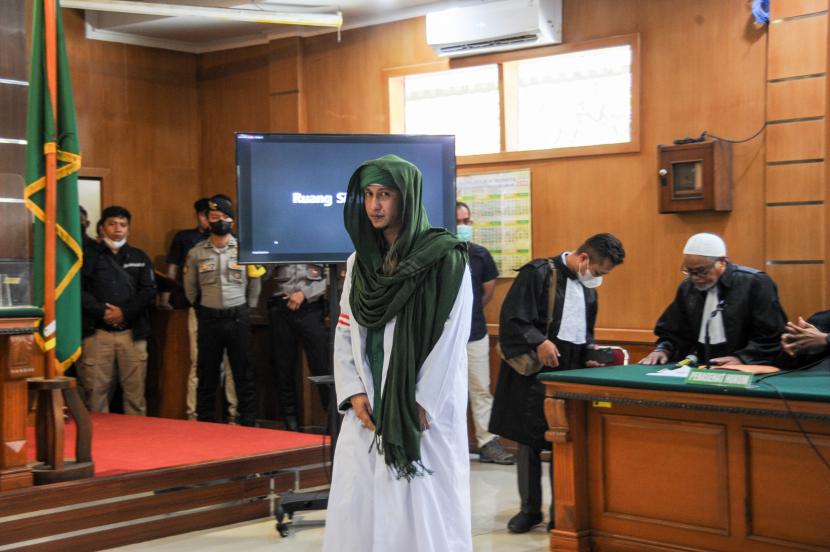 Bahar bin Smith ditetapkan sebagai tersangka kasus penganiayaan anggota Banser di Tangerang.