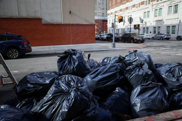 Furious New Yorkers erupt over 'disgusting' trash pileup after winter ...