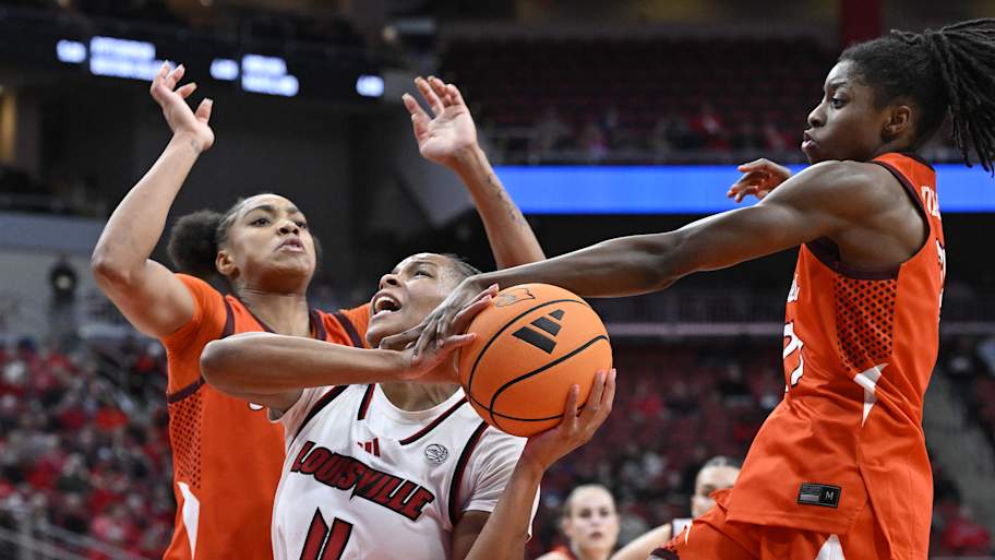 Dominating fourth quarter powers Virginia Tech women to massive win ...