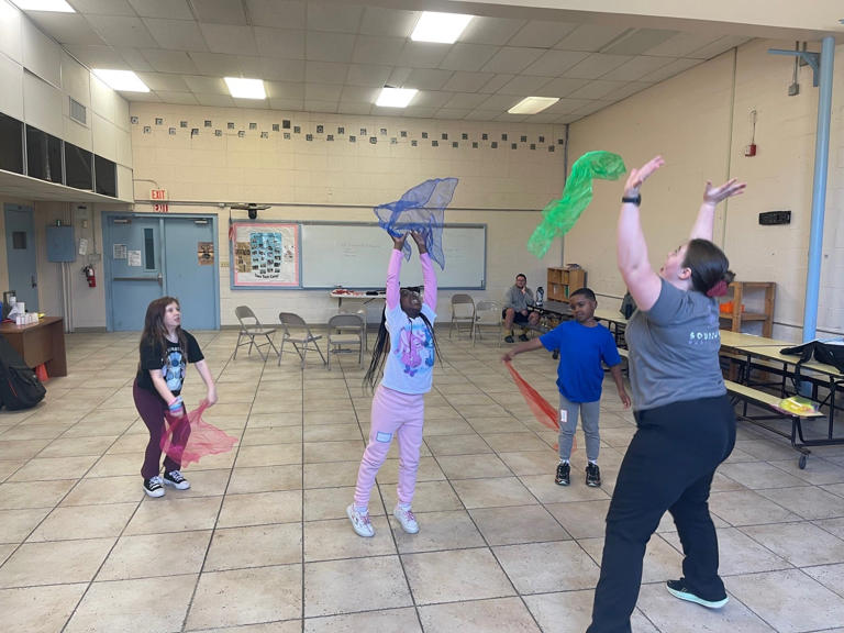 New program brings free music lessons to elementary students in St ...