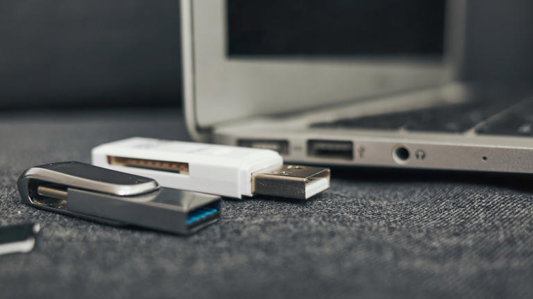 This terrifying gadget infects your computer from any USB port - here's how