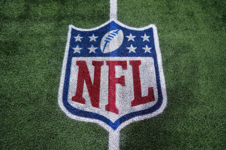 NFL fans make feelings clear as ESPN finally gets approval for billion ...