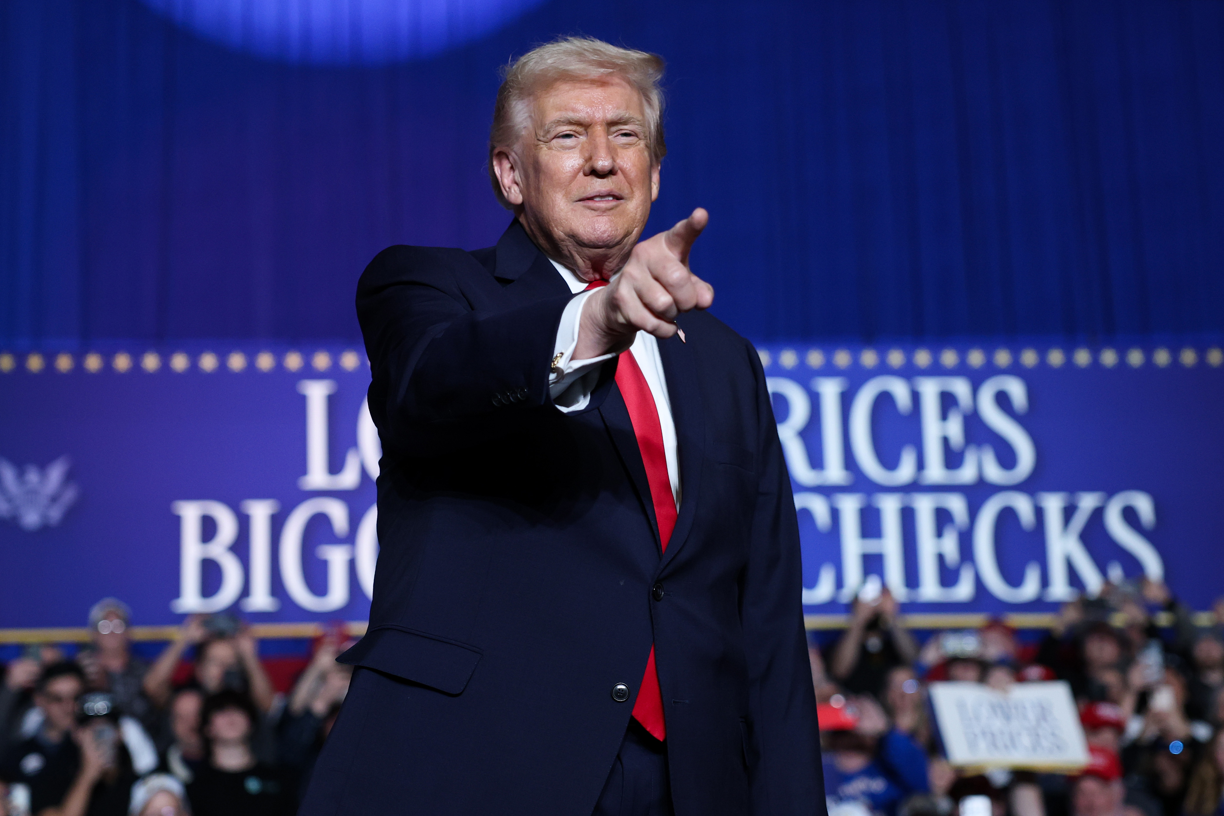 Trump defends joke about suing Fed chair nominee<br><br>