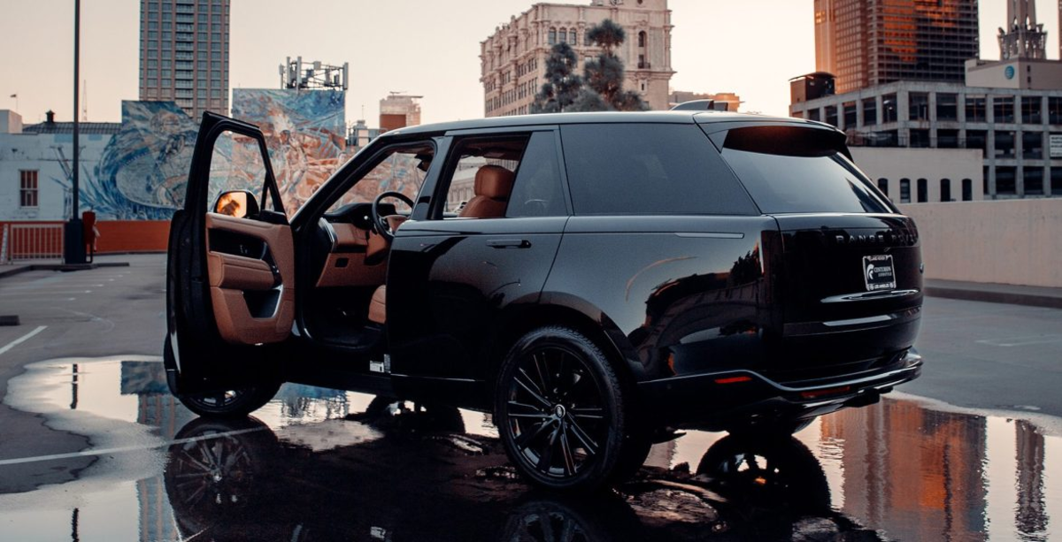 How Guy Ritchie uses Range Rovers to convey power in his films