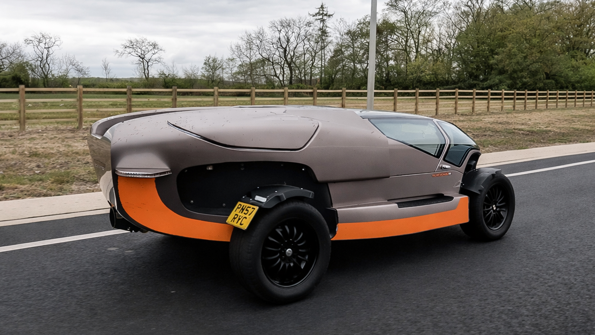 TVR Scamander returns to the road after long rest