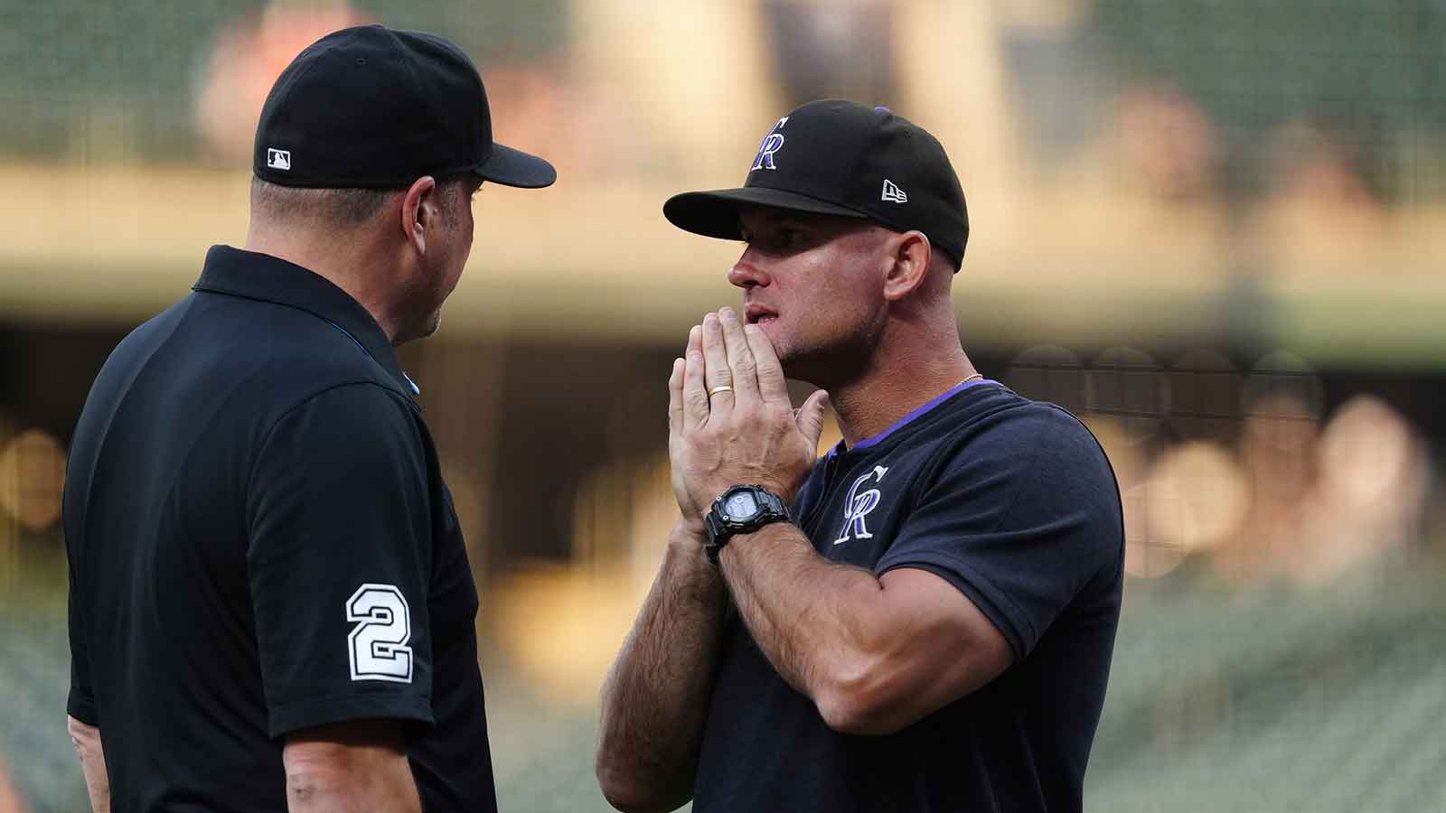 1 last-minute signing Rockies must make before spring training