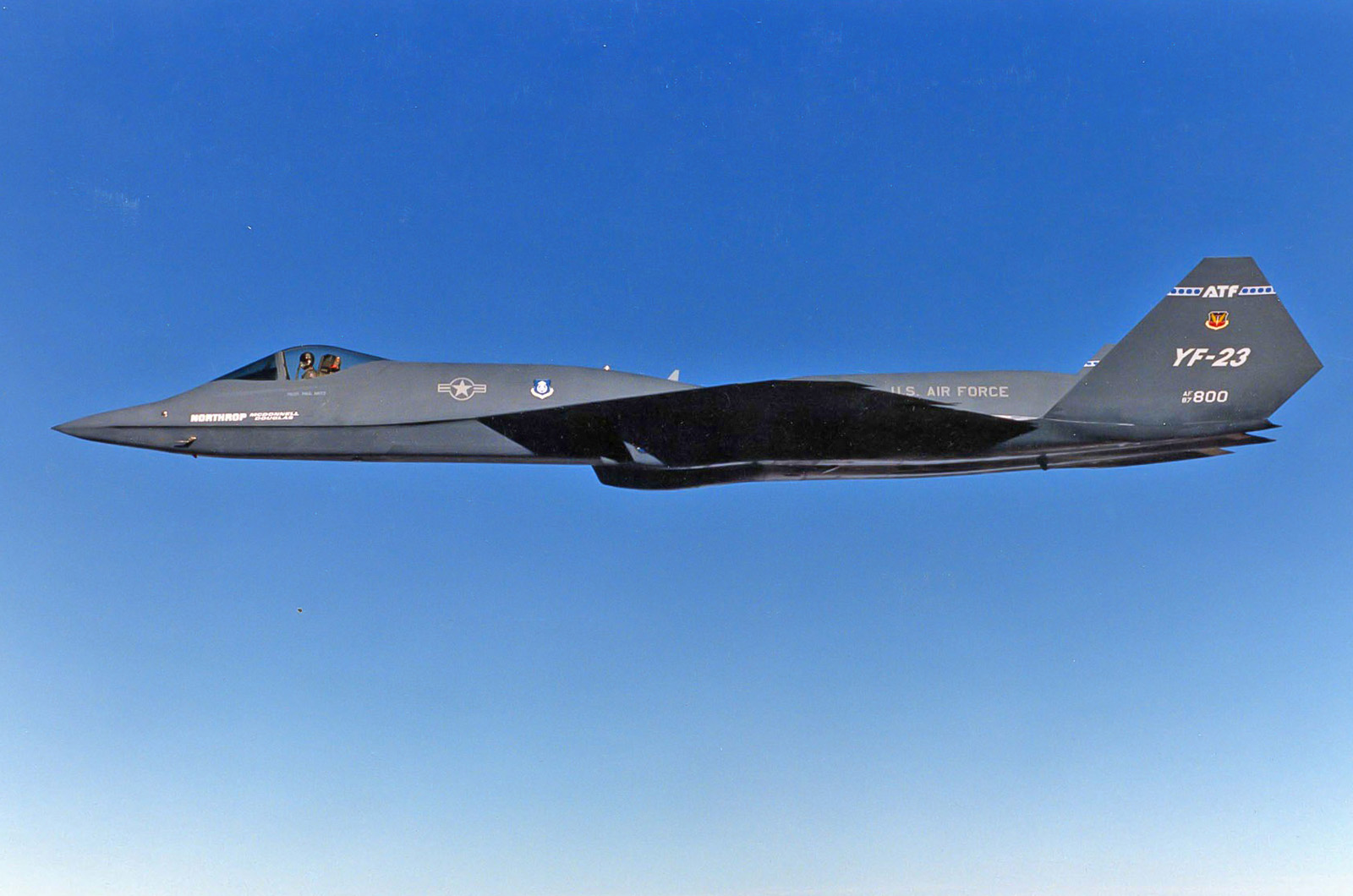 5: Northrop/McDonnell Douglas YF-23