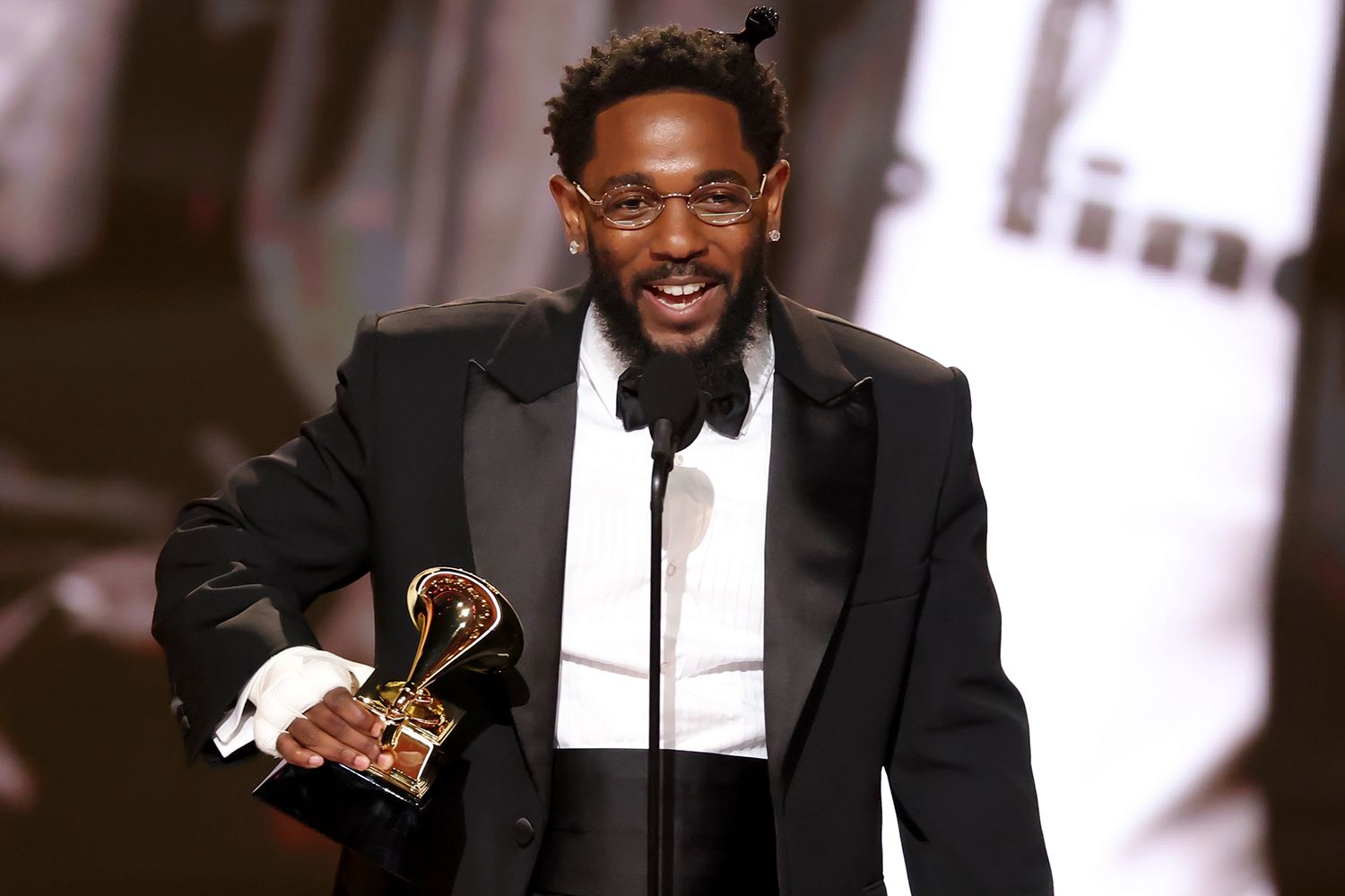 Kendrick Lamar breaks Jay-Z’s Grammys record as he becomes most-awarded ...