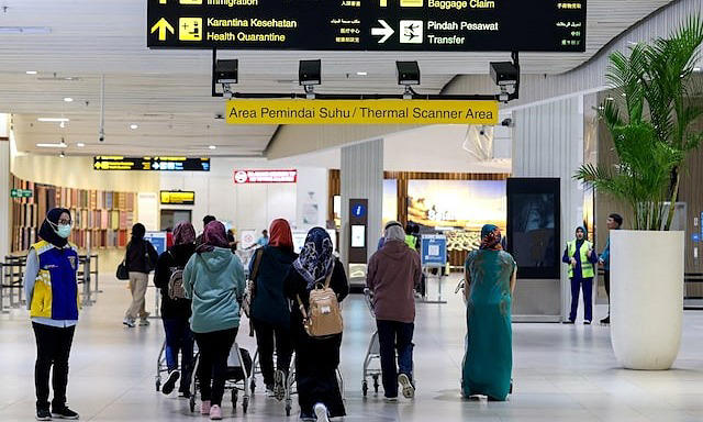 Malaysia steps up health surveillance, border controls to prevent Nipah ...