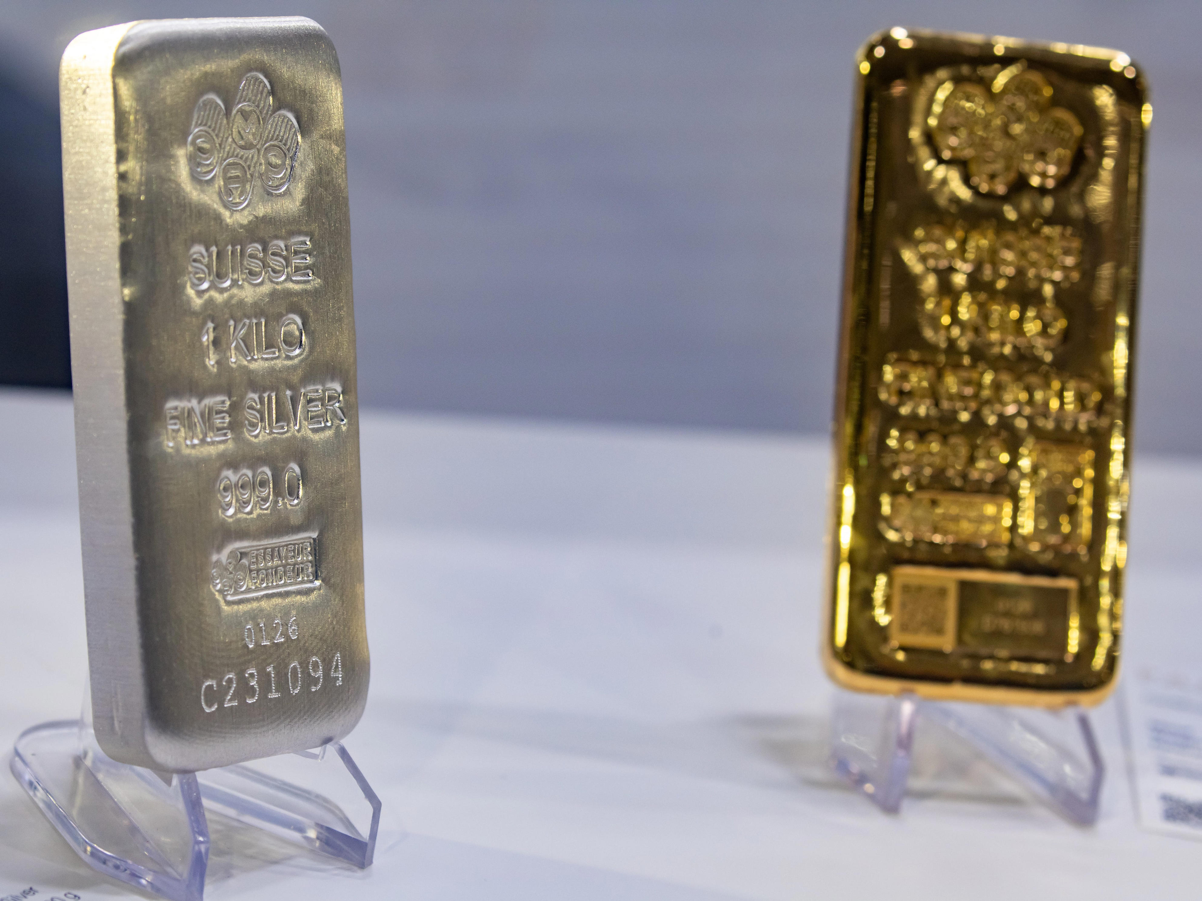 Gold and silver keep spiraling after market meltdown<br><br>