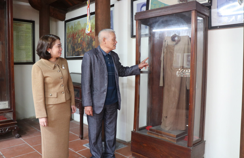 Về thăm nơi nuôi giấu cán bộ cách mạng tiền khởi nghĩa