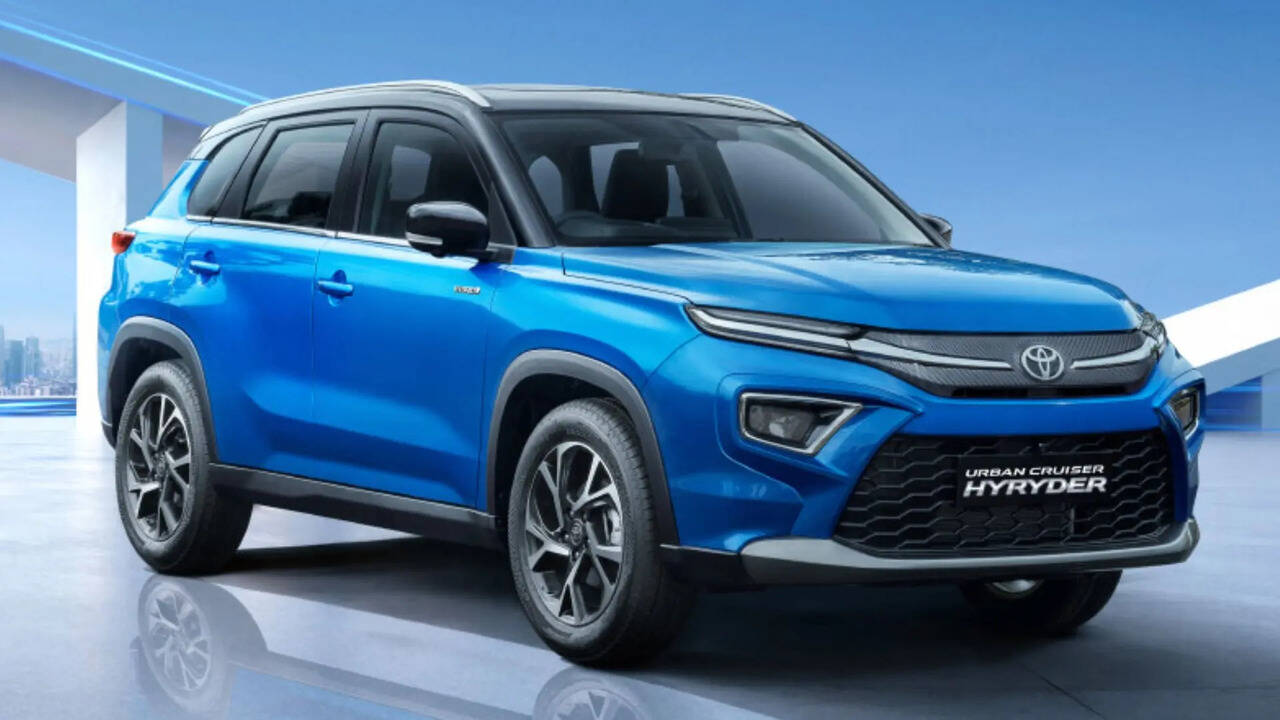 Innova, Hyryder, Fortuner help Toyota record 15% YoY sales growth in ...