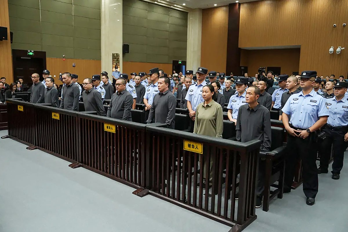 China executes four members of mafia family involved in scam centres<br><br>