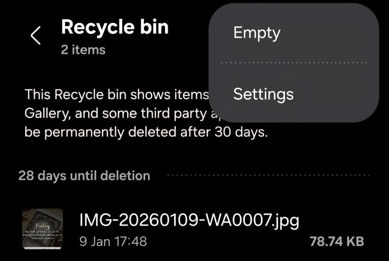 Emptying a folder from the Recycle bin on Android.