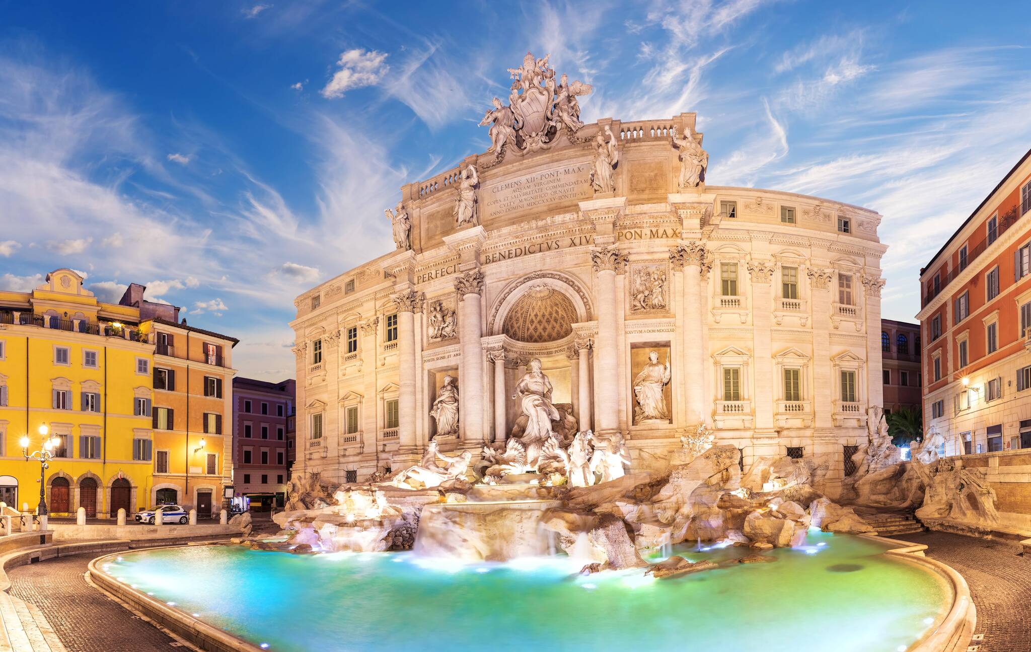 Trevi-Brunnen in Rom: Was du über die Sehenswürdigkeit wissen musst