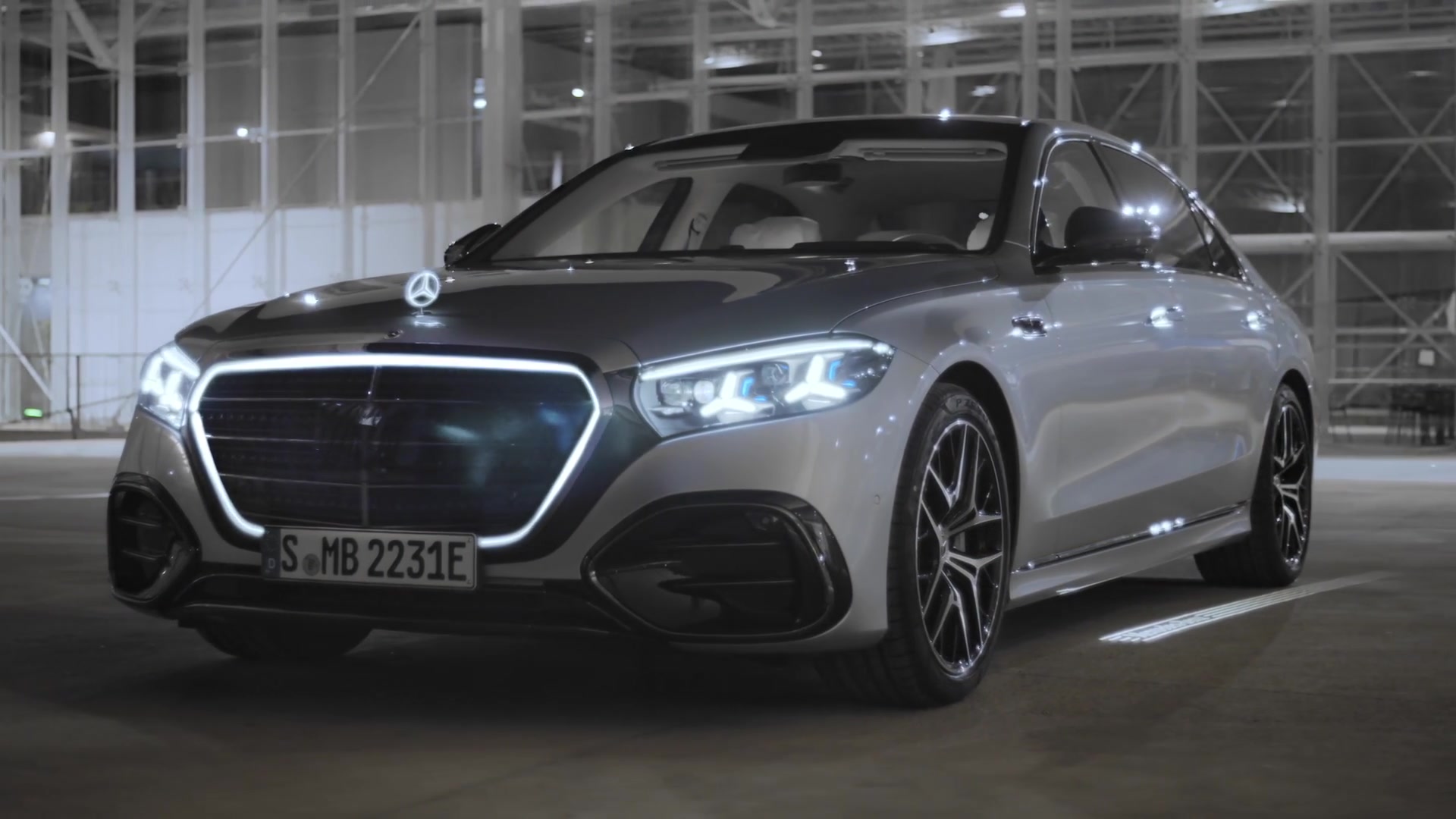 Mercedes-Benz S 580e 4MATIC saloon long version with EQ hybrid ...