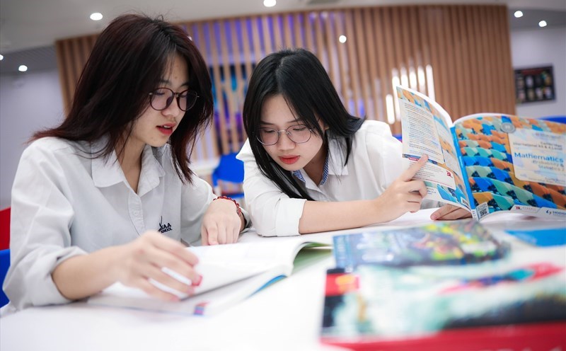 IELTS chỉ còn được cộng 1,5 điểm, học sinh băn khoăn, giáo viên ủng hộ