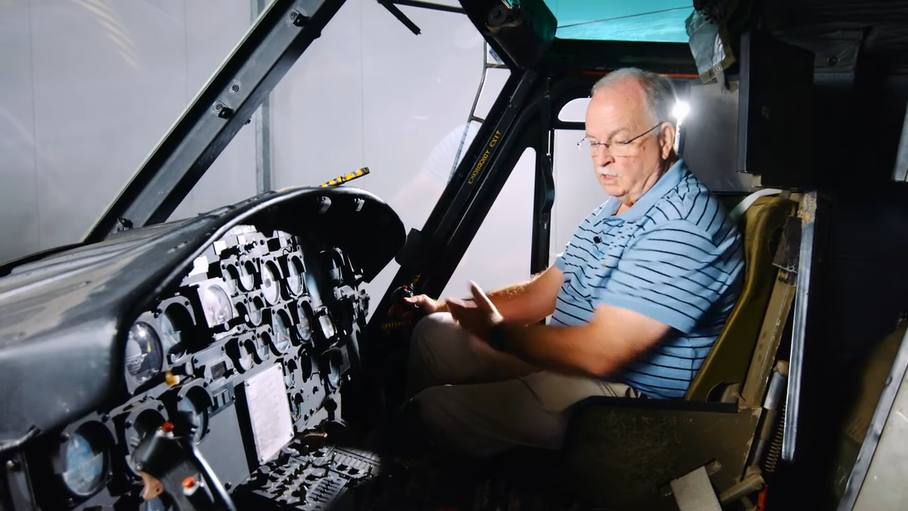 Watch a Huey gunship cockpit breakdown from a real RAAF pilot