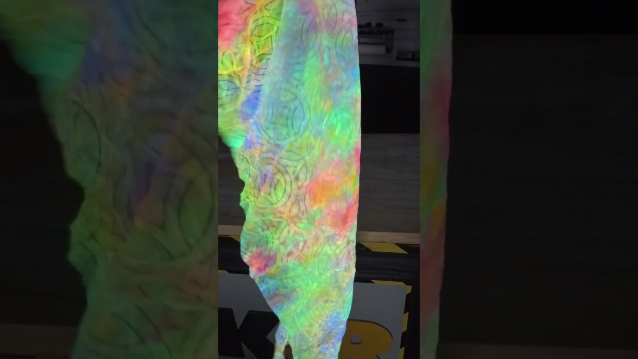 Glow in the dark tie-dye paper towels experiment