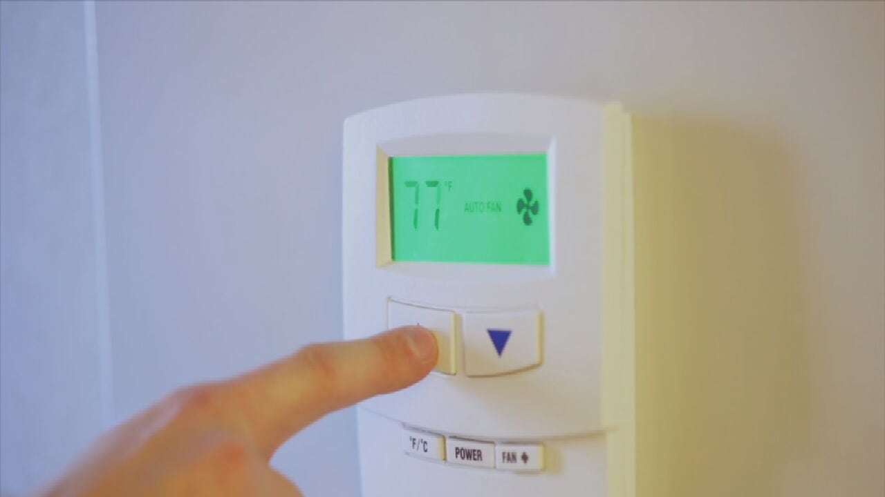 Cold weather triggers power grid warning for Central Florida customers<br>