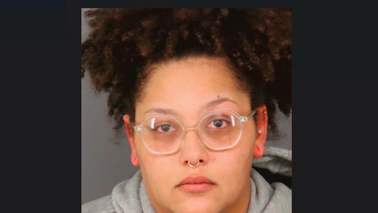Woman accused of speeding, DUI with child in car expected to appear in ...