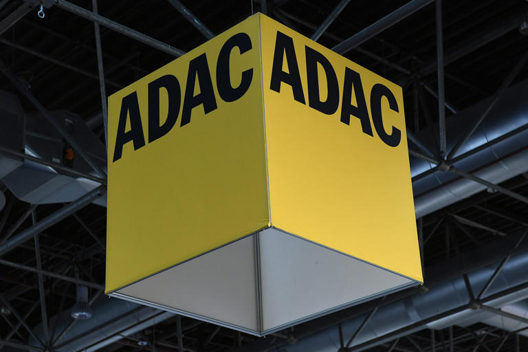 ADAC-Präsident lobt Steuer fürs Tanken – und muss zurücktreten, weil ...