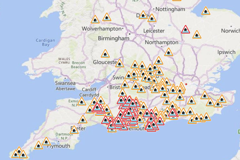 Met Office maps show yellow weather warnings for snow and rain this week